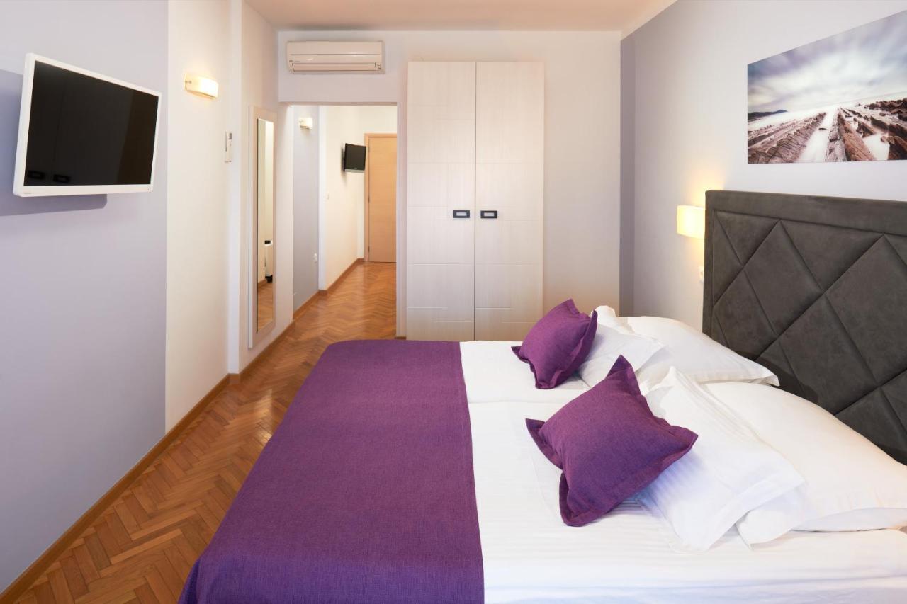 Hotel Fortuna Милна Екстериор снимка